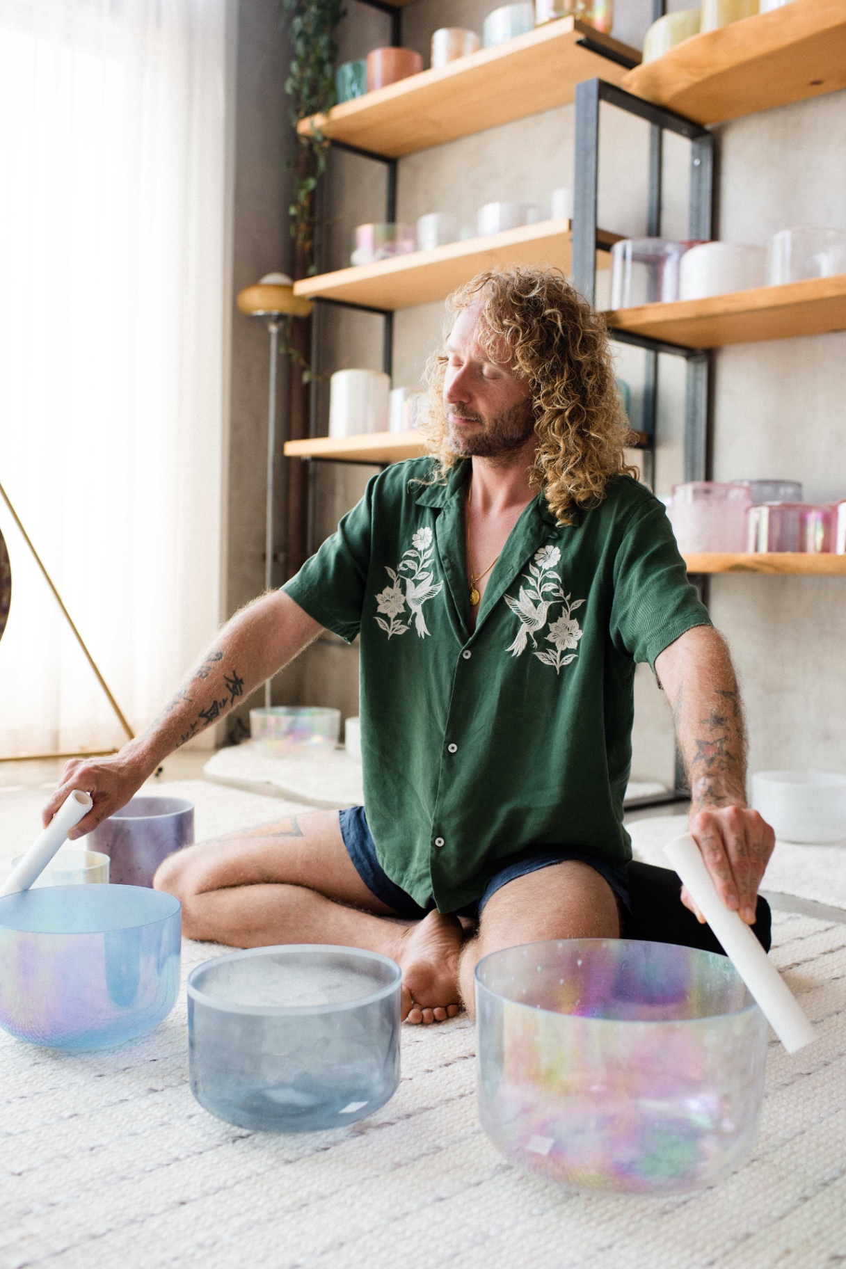 A sound healing session in warm candlelight